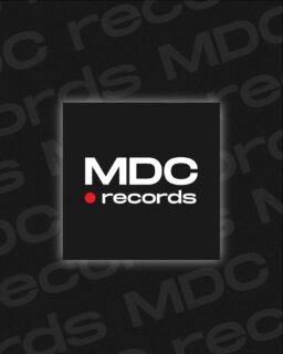 Είσαι έτοιμος να γράψεις; 🎤 Σε περιμένουμε στο studio! Κλείσε το ραντεβού σου στο link στο bio! 📲📍 Γεωργάκη Ολυμπίου 1#music #recording #studiolife #mdcrecords #katerini #sound #mixmaster